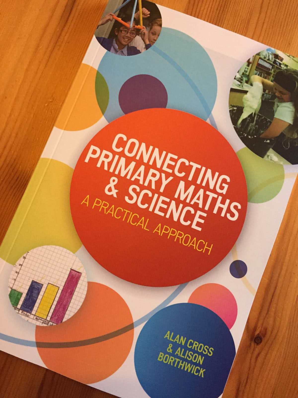 Connecting Primary Maths and Science by Alison Borthwick